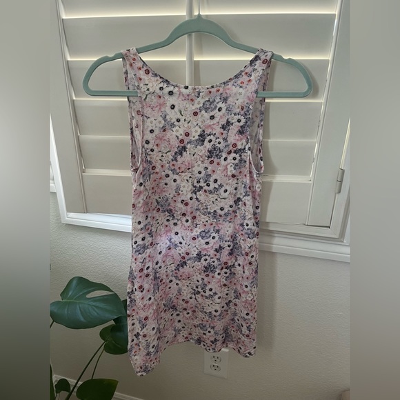 Aritzia Sunday Best floral mini dress - Picture 4 of 6